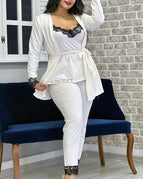 S / White